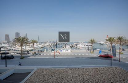 Apartment - 1 Bedroom - 1 Bathroom for rent in Seagate Building 1 - Seagate - Mina Rashid - Dubai