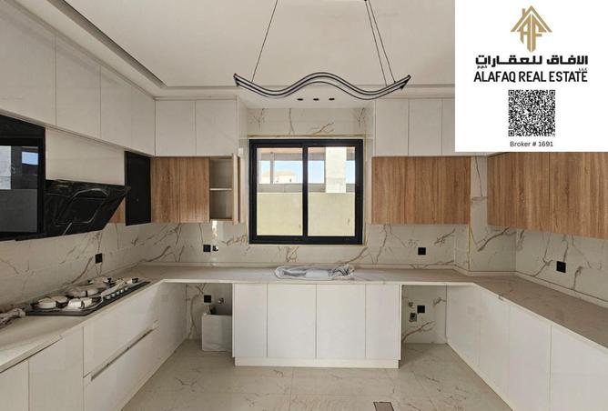 131566603 - Property Image 2