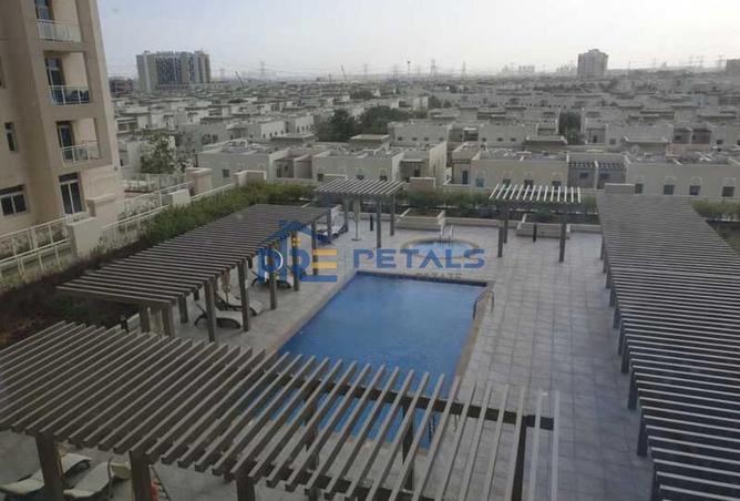 UnFurnished || Chiller Free || Pool View