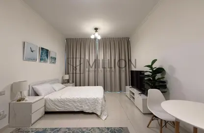 Apartment - Studio - 1 Bathroom for rent in Carson C - Carson - DAMAC Hills - Dubai