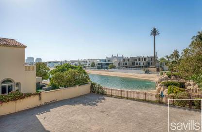 Villa - 3 Bedrooms - 3 Bathrooms for rent in Canal Cove Frond K - Canal Cove Villas - Palm Jumeirah - Dubai