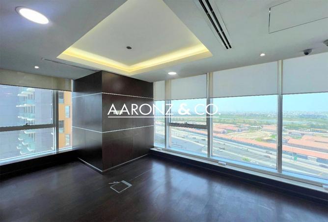 88734211 - Property Image 3