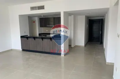 Apartment - 2 Bedrooms - 2 Bathrooms for rent in Tower 1 - Al Reef Downtown - Al Reef - Abu Dhabi