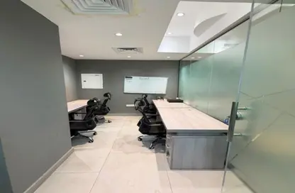 مركز أعمال - استوديو - 3 حمامات للايجار في خليج آيريس - الخليج التجاري - دبي