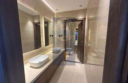 Townhouse - 5 Bedrooms - 6 Bathrooms for rent in Tilal City - Sharjah