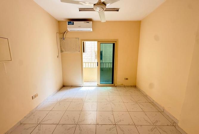 72719579 - Property Image 2