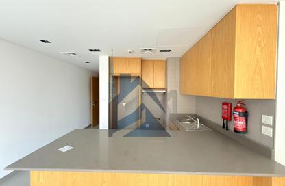 Apartment - 1 - 1 for rent in Al Mamsha - Muwaileh - Sharjah