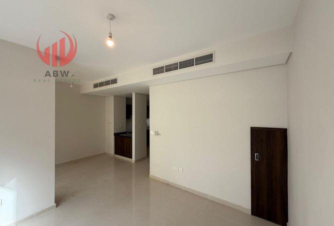 53173609 - صورة العقار 2