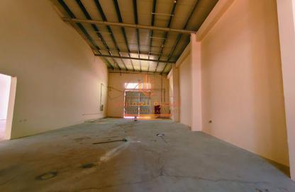 Warehouse - Studio - 1 Bathroom for rent in Al Sajaa S - Al Sajaa - Sharjah