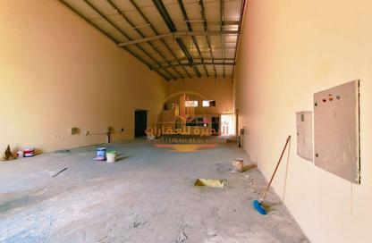 Warehouse - Studio - 1 Bathroom for rent in Al Sajaa S - Al Sajaa - Sharjah
