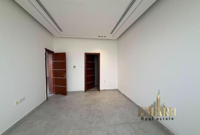 131537275 - Property Image 3