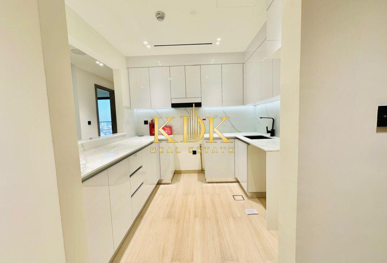 Pool View | Spacious Unit | Ready To Move photo 5