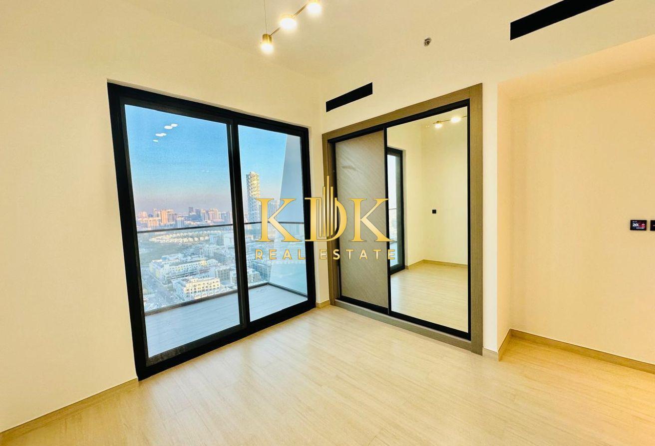 Pool View | Spacious Unit | Ready To Move photo 2