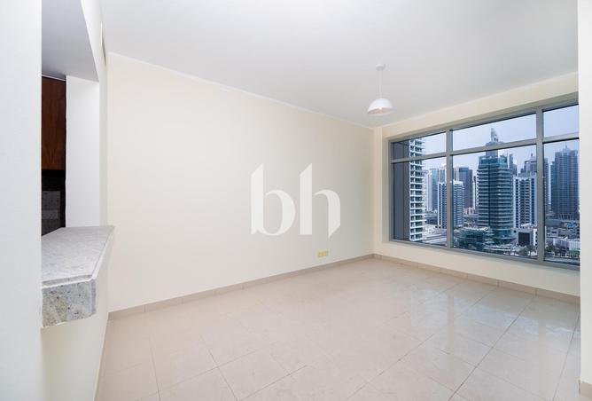 75013241 - Property Image 2