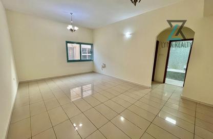 Apartment - 1 Bedroom - 2 Bathrooms for rent in Al Menhali Building - Oud Metha - Bur Dubai - Dubai