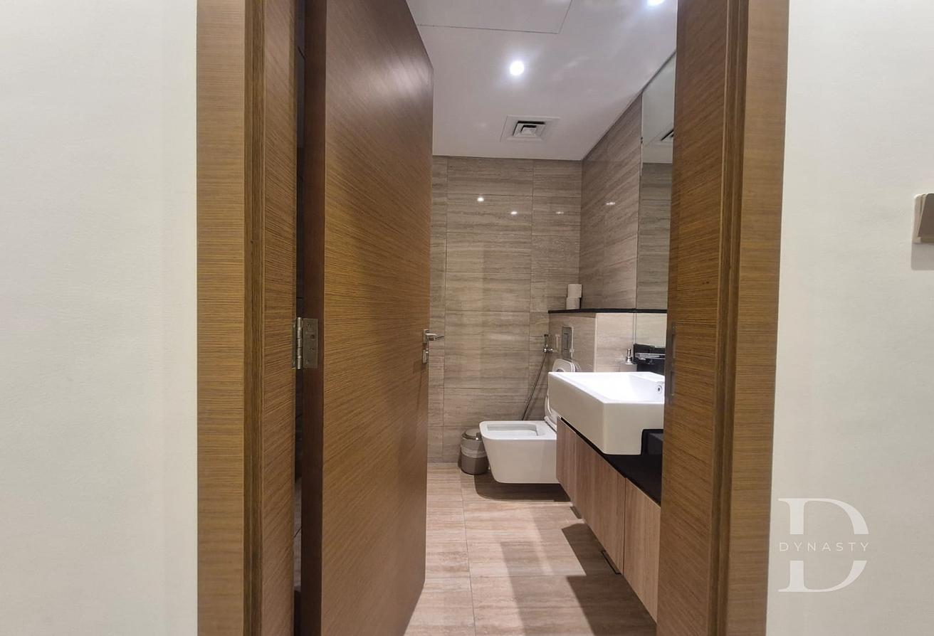 Luxury 3BR + Maid | Private Elevator | Urban Oasis photo 12