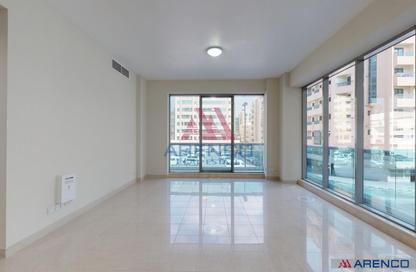 Apartment - 4 Bedrooms - 4 Bathrooms for rent in Silver Sands 2 - Al Mankhool - Bur Dubai - Dubai
