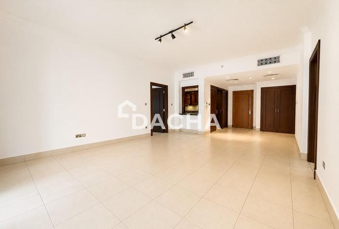 114165912 - Property Image 2