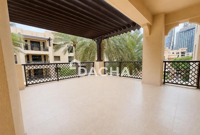 114165912 - Property Image 3