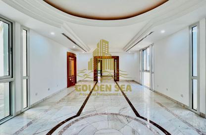 Villa - 5 Bedrooms - 7 Bathrooms for rent in Al Yasat Compound - Al Karamah - Abu Dhabi
