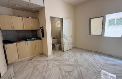 Apartment - Studio - 1 for rent in Muwaileh 29 Building - Muwaileh - Sharjah