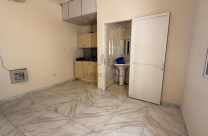 Apartment - Studio - 1 for rent in Muwaileh 29 Building - Muwaileh - Sharjah Apartment - Studio - 1 for rent in Muwaileh 29 Building - Muwaileh - Sharjah