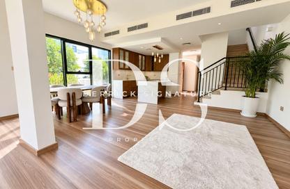 Villa - 4 - 5 for rent in Rochester - The Park Villas - Damac Hills - Dubai