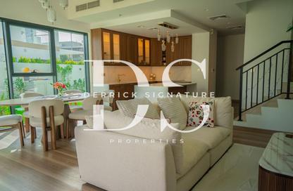 Villa - 4 Bedrooms - 5 Bathrooms for rent in Rochester - The Park Villas - Damac Hills - Dubai