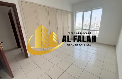 شقة - 2 غرف نوم - 3 حمامات للايجار في شارع التعاون الجديد - التعاون - الشارقة