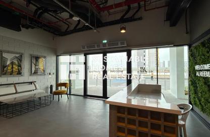 Apartment - 2 Bedrooms - 2 Bathrooms for rent in Reeman Living - Al Shamkha - Abu Dhabi Apartment - 2 Bedrooms - 2 Bathrooms for rent in Reeman Living - Al Shamkha - Abu Dhabi
