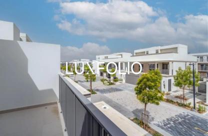 Townhouse - 3 Bedrooms - 4 Bathrooms for rent in Aura Gardens - Tilal Al Ghaf - Dubai