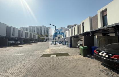 Townhouse - 3 - 5 for rent in Sarab 2 - Aljada - Sharjah
