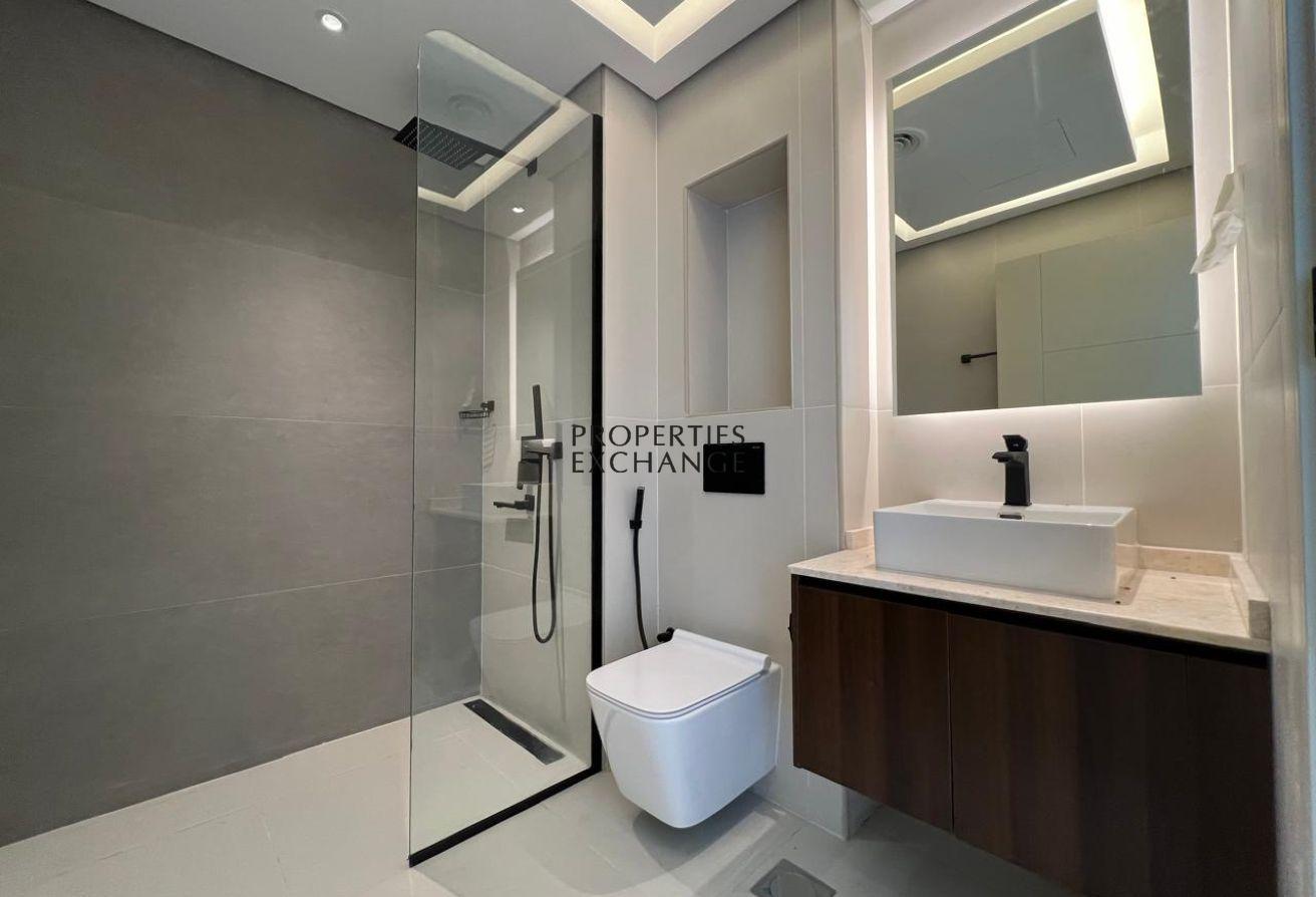 CLOSE TO METRO | READY TO MOVE IN | BRAND NEW photo 13