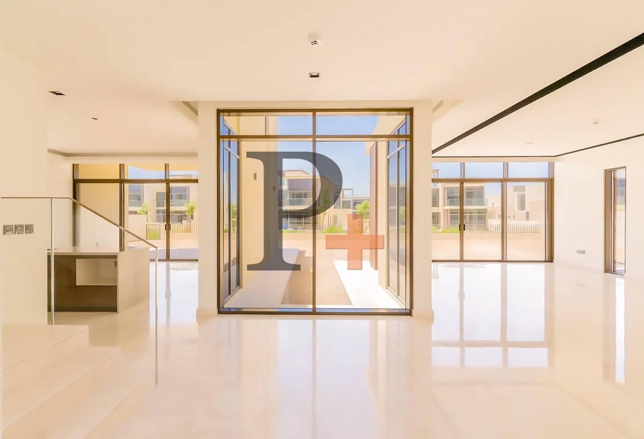 Park backing 4 BR| Lowest in market | Roof terrace photo 4