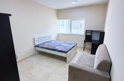 Apartment - 1 Bedroom - 1 Bathroom for rent in Al Faseel - Fujairah