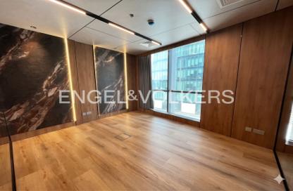 Office Space - Studio for sale in The Regal Tower - Business Bay - Dubai
