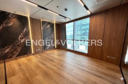 Office Space - Studio for sale in The Regal Tower - Business Bay - Dubai