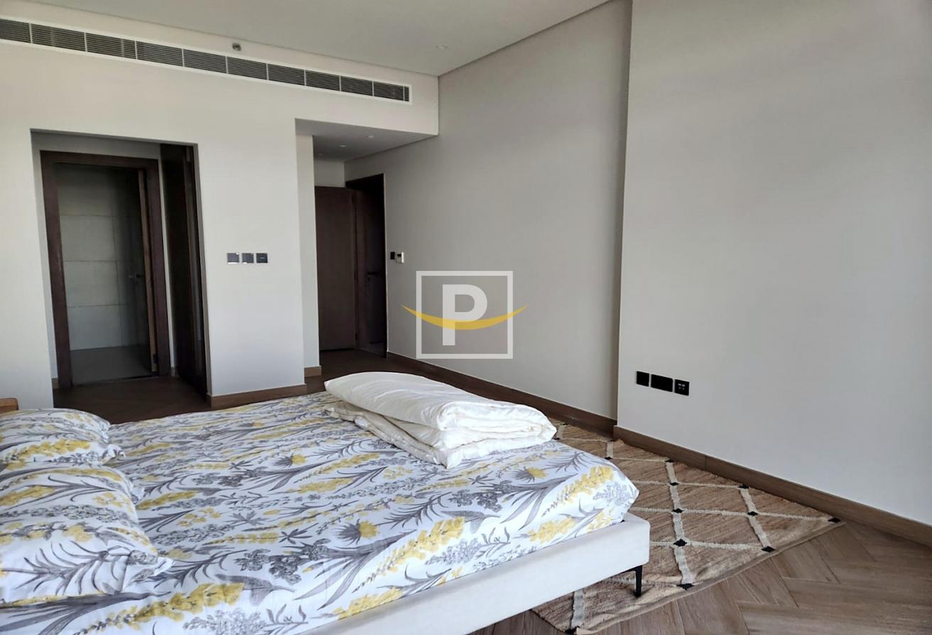 Exclusive | Signature Floor | Furnished Smart Home photo 6