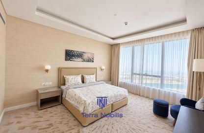 Apartment - 1 - 2 for rent in The Palm Tower - Palm Jumeirah - Dubai