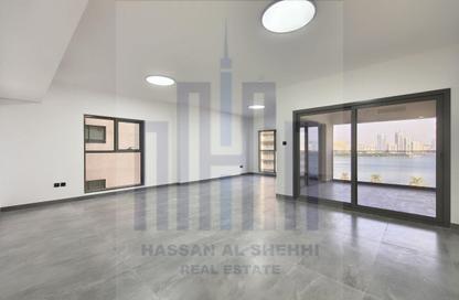 Apartment - 3 Bedrooms - 4 Bathrooms for rent in Al Majaz Tower - Al Majaz - Sharjah Apartment - 3 Bedrooms - 4 Bathrooms for rent in Al Majaz Tower - Al Majaz - Sharjah