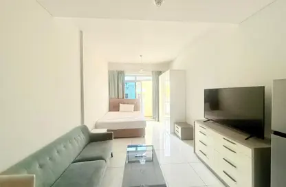 Apartment - Studio - 1 Bathroom for rent in Plazzo Heights - District 10 - Jumeirah Village Circle - Dubai