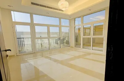 فيلا - 5 غرف نوم - 5 حمامات للبيع في الريمان - الشامخة - أبوظبي