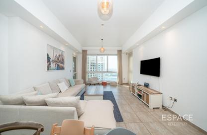 Apartment - 2 Bedrooms - 3 Bathrooms for rent in Marina Residences 6 - Marina Residences - Palm Jumeirah - Dubai Apartment - 2 Bedrooms - 3 Bathrooms for rent in Marina Residences 6 - Marina Residences - Palm Jumeirah - Dubai