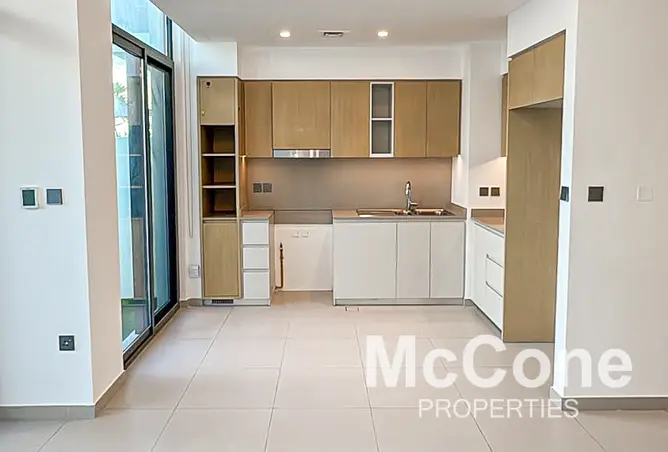 145551411 - Property Image 2