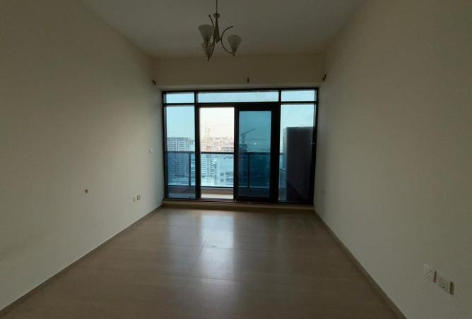 124280254 - Property Image 3