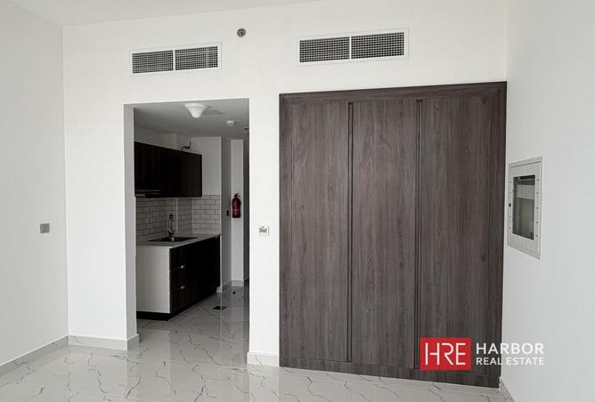 76164907 - Property Image 3