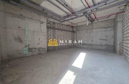 Shop - Studio - 1 Bathroom for rent in Westview Garden - District 15 - Jumeirah Village Circle - Dubai