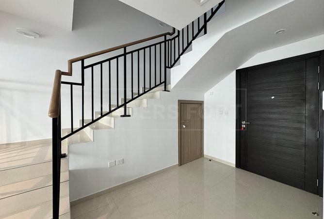 91352416 - Property Main Image