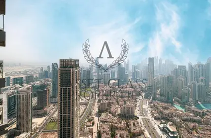 Apartment - 3 Bedrooms - 5 Bathrooms for sale in Boulevard Point - Downtown Dubai - Dubai