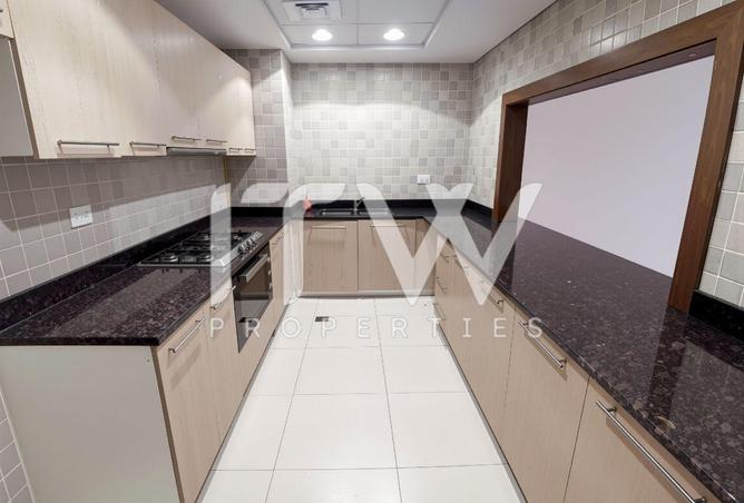 80706055 - Property Image 2